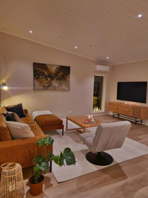 Private Villa, 127m2, 3 br, two sauna, fast wifi